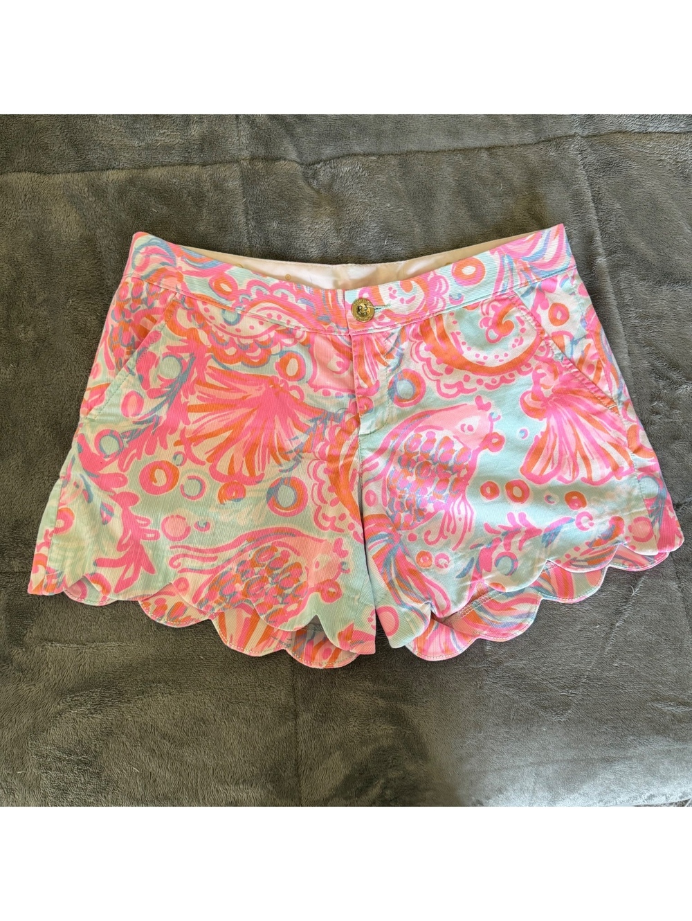 Lilly Pulitzer Buttercup Scalloped Cotton Shorts Size 0 Too Much Bubbly Fish